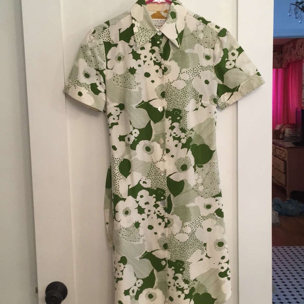 Retro Trina Turk shirt dress